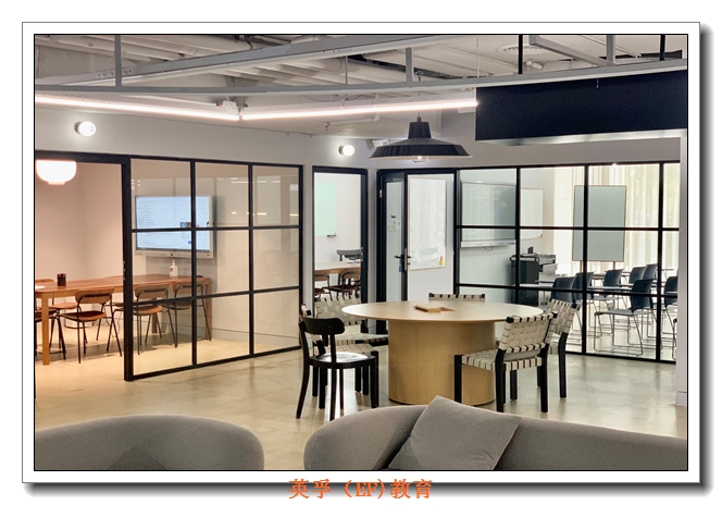 ����Ӣ����ѵС��