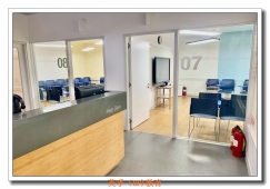 ��������Ӣ�︨����