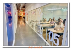 ��ɽʵ��Ӣ�︨����